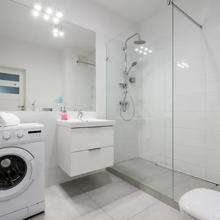Apartamento Night Rondo Daszynskiego *