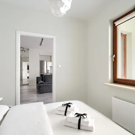 Apartament Night Rondo Daszyńskiego Warszawa